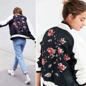 Silence and Noise Stays on Tour Embroidered women L satin bomber jacket floral